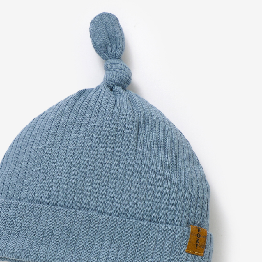 Organic Rib Knot Hat | Cloudy Sky