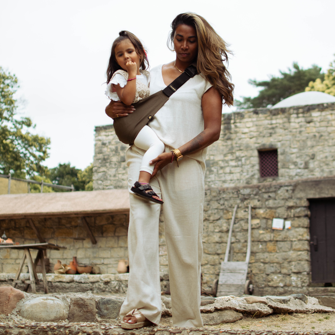Wildride Toddler Carrier | Coffee