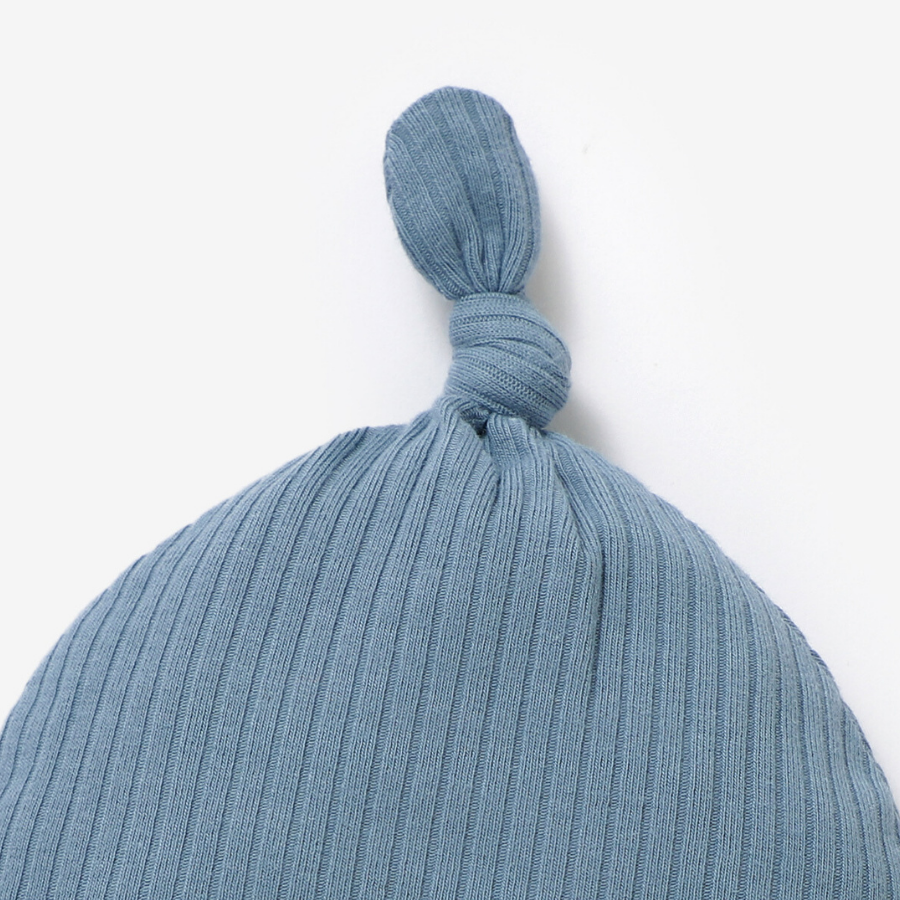 Organic Rib Knot Hat | Cloudy Sky