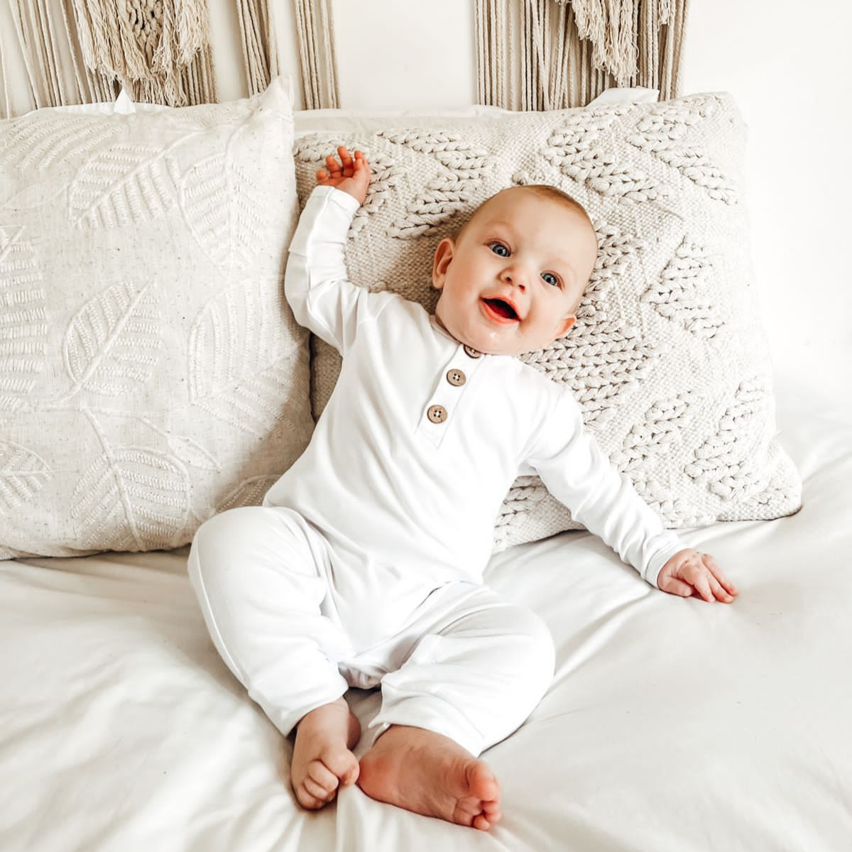 Organic Cotton Long-Sleeve Growsuit | Snow White