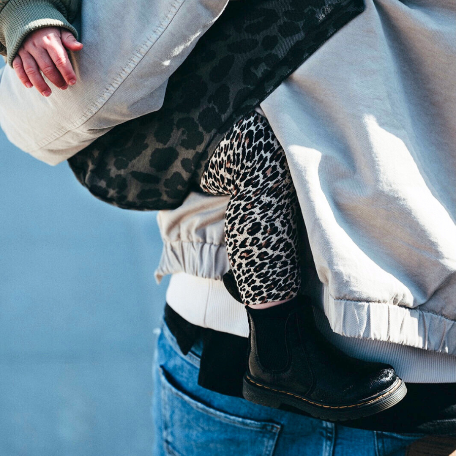 Wildride Toddler Carrier | Grey Leopard