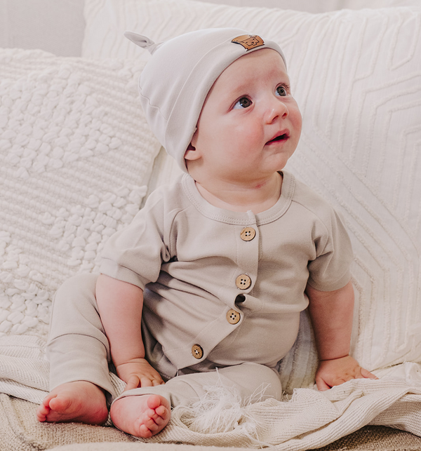 Organic Cotton Short-Sleeve Growsuit | Stone